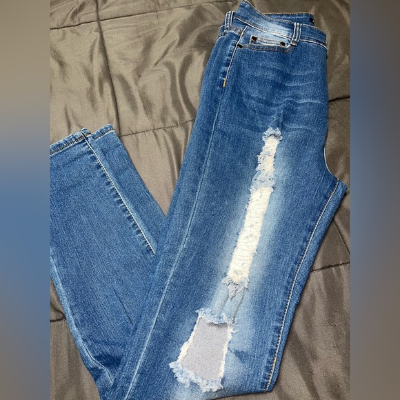 Fashion Nova Jeans - Picture 3 of 5